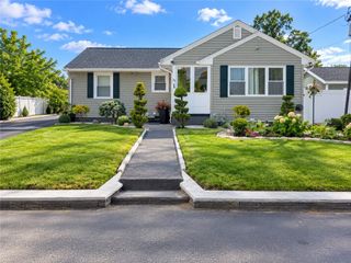 101 Merrill Street, East Providence, RI 02914