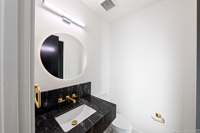 23205 Logan Canyon, San Antonio, TX 78255