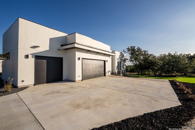 23205 Logan Canyon, San Antonio, TX 78255