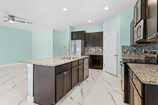 13682 HUNTING CREEK PLACE, Spring Hill, FL 34609