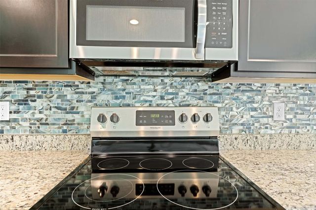 13682 HUNTING CREEK PLACE, Spring Hill, FL 34609