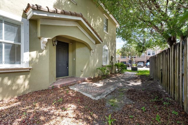 2531 SE 15th Court, Homestead, FL 33035
