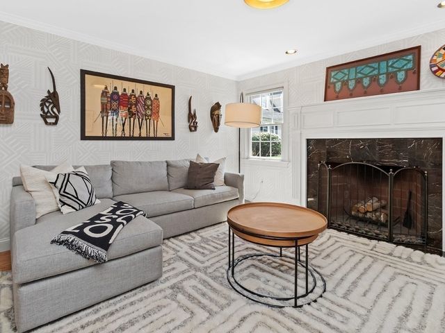 197 Smith Street, Waltham, MA 02451