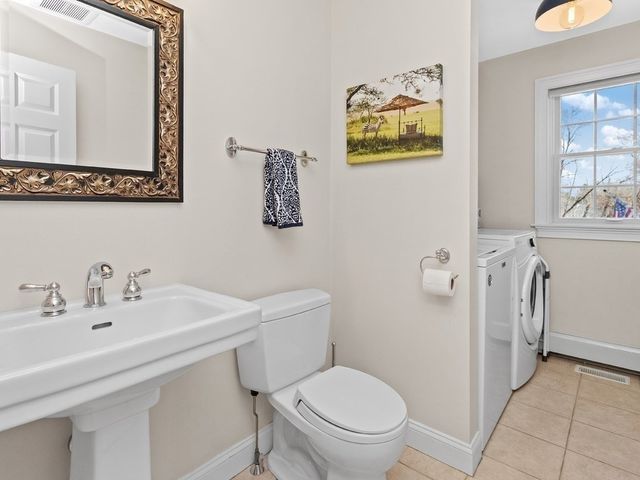 197 Smith Street, Waltham, MA 02451