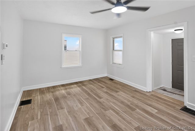 324 E 11th Street, New Albany, IN 47150