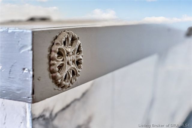 324 E 11th Street, New Albany, IN 47150