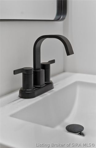 324 E 11th Street, New Albany, IN 47150