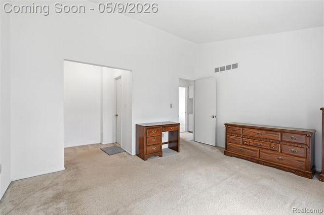 3252 Bolgos Circle, Ann Arbor, MI 48105