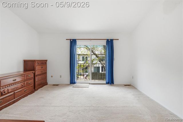 3252 Bolgos Circle, Ann Arbor, MI 48105