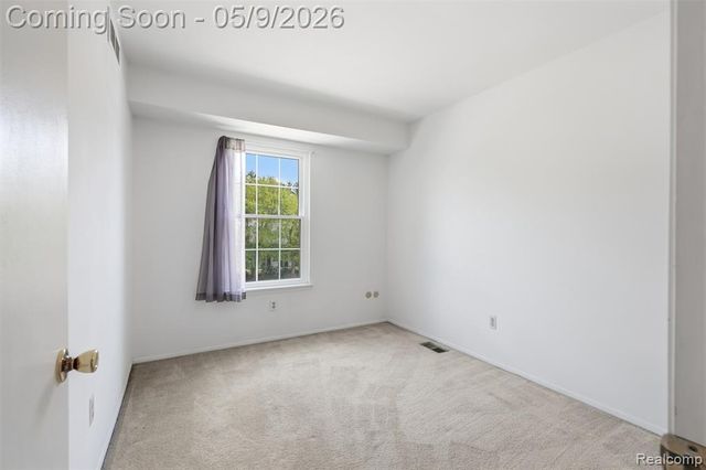 3252 Bolgos Circle, Ann Arbor, MI 48105