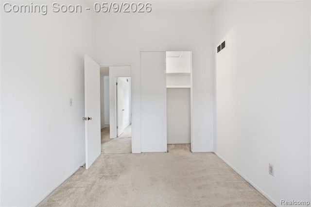 3252 Bolgos Circle, Ann Arbor, MI 48105