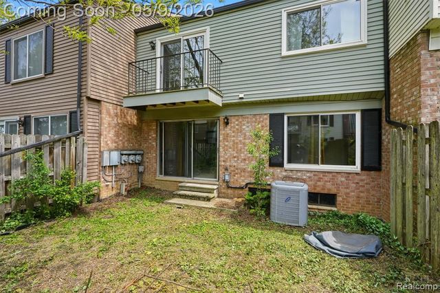 3252 Bolgos Circle, Ann Arbor, MI 48105