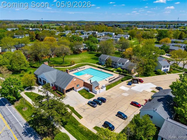 3252 Bolgos Circle, Ann Arbor, MI 48105
