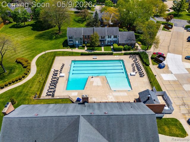 3252 Bolgos Circle, Ann Arbor, MI 48105