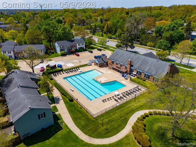 3252 Bolgos Circle, Ann Arbor, MI 48105