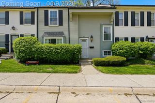 3252 Bolgos Circle, Ann Arbor, MI 48105