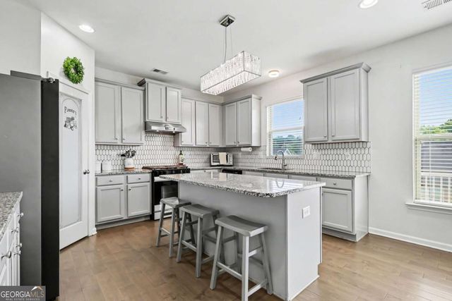 1423 Sooner Court, Lawrenceville, GA 30045