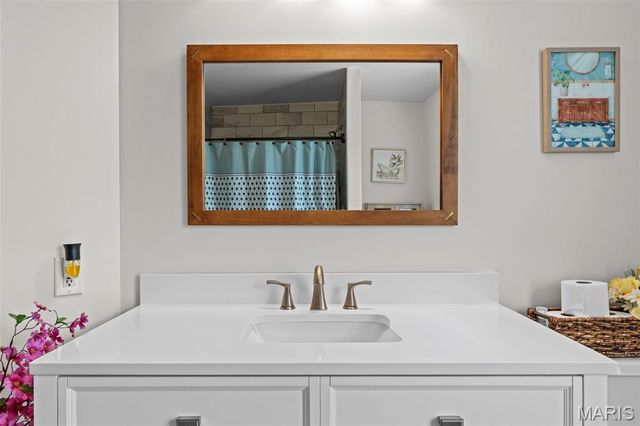 207 Grand Central Drive, Union, MO 63084