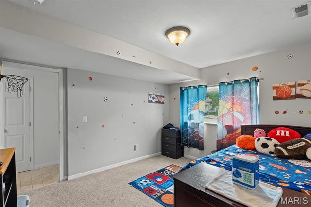 207 Grand Central Drive, Union, MO 63084