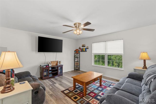 207 Grand Central Drive, Union, MO 63084