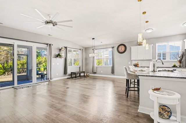 1071 Heather Glen Blvd., Little River, SC 29566