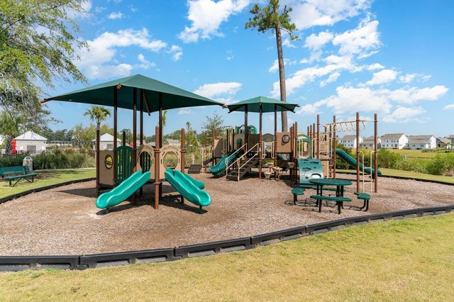 1071 Heather Glen Blvd., Little River, SC 29566