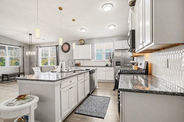 1071 Heather Glen Blvd., Little River, SC 29566