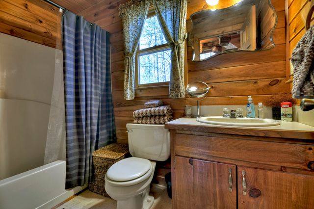 331 Chestnut Gap Road, Blue Ridge, GA 30513