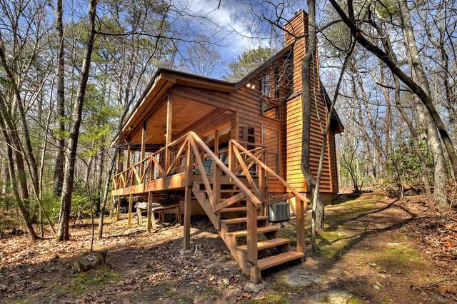 331 Chestnut Gap Road, Blue Ridge, GA 30513