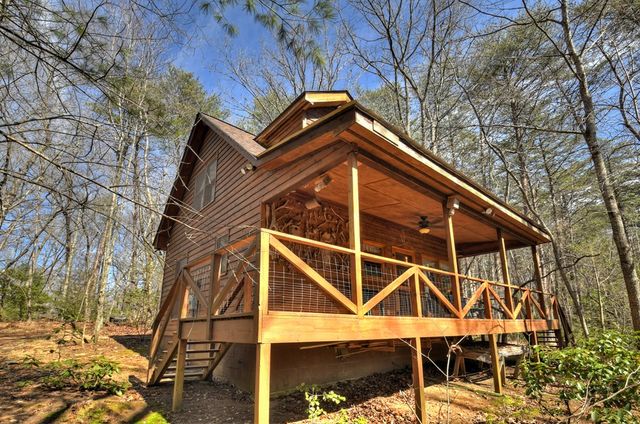 331 Chestnut Gap Road, Blue Ridge, GA 30513