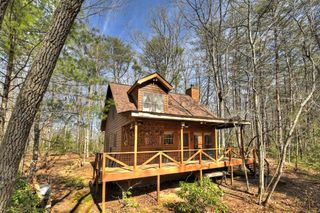 331 Chestnut Gap Road, Blue Ridge, GA 30513