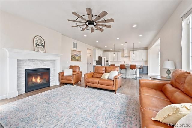 5462 Gray Wolf Lane, Castle Rock, CO 80104