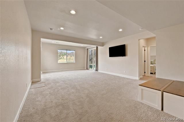 5462 Gray Wolf Lane, Castle Rock, CO 80104