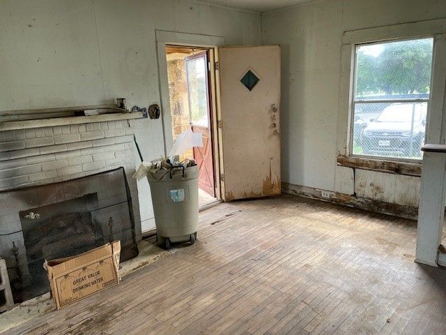 1201 E Hullum Street, Breckenridge, TX 76424