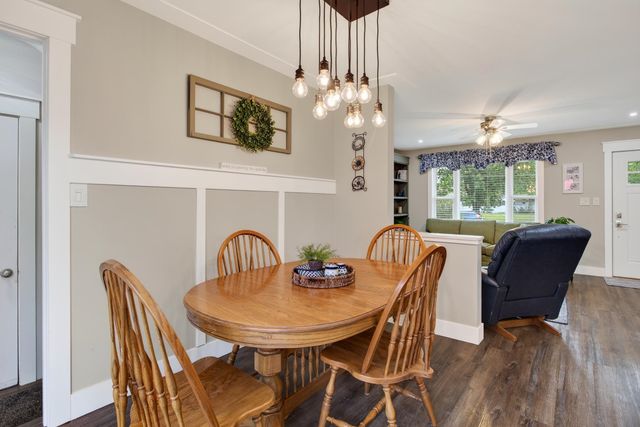 6537 15th Avenue, Jenison, MI 49428