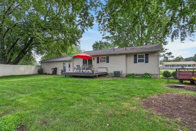 6537 15th Avenue, Jenison, MI 49428
