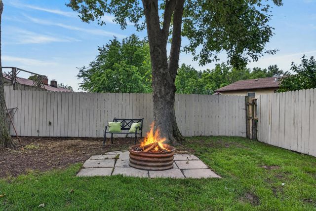 6537 15th Avenue, Jenison, MI 49428