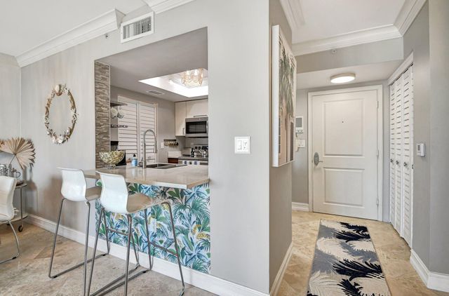 99 SE Mizner Boulevard 823, Boca Raton, FL 33432