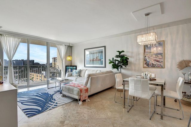 99 SE Mizner Boulevard 823, Boca Raton, FL 33432