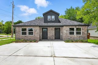 3206 Sayle Street 101 & 102, Greenville, TX 75401