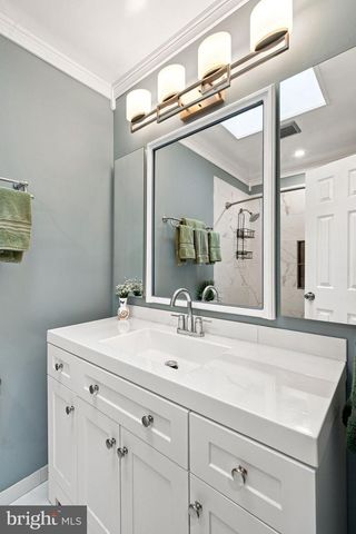 7113 GALGATE, Springfield, VA 22152