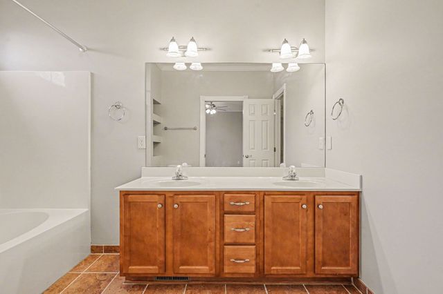 324 Riverstone Blvd, Nashville, TN 37214