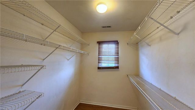 1828 Somersby LN, Virginia Beach, VA 23456
