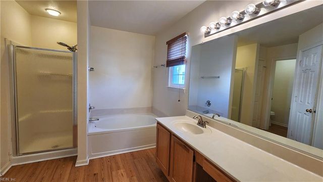 1828 Somersby LN, Virginia Beach, VA 23456