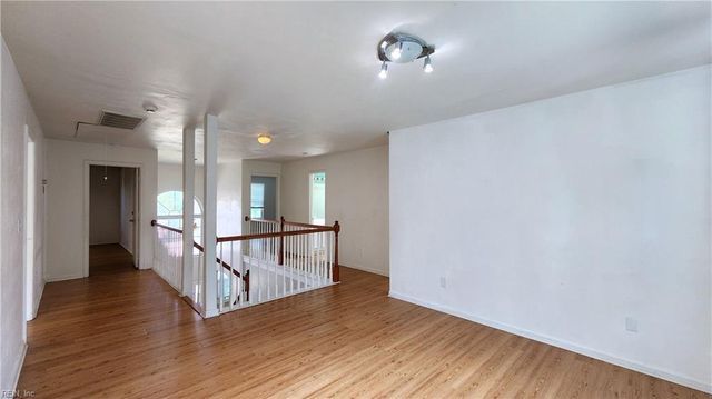 1828 Somersby LN, Virginia Beach, VA 23456