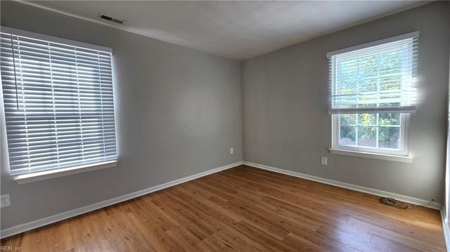 1828 Somersby LN, Virginia Beach, VA 23456