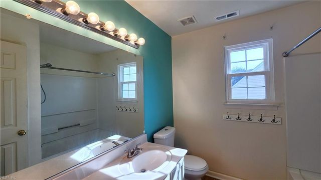 1828 Somersby LN, Virginia Beach, VA 23456