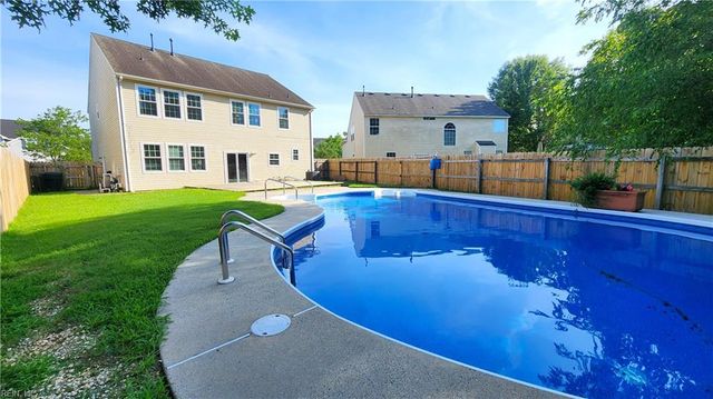 1828 Somersby LN, Virginia Beach, VA 23456
