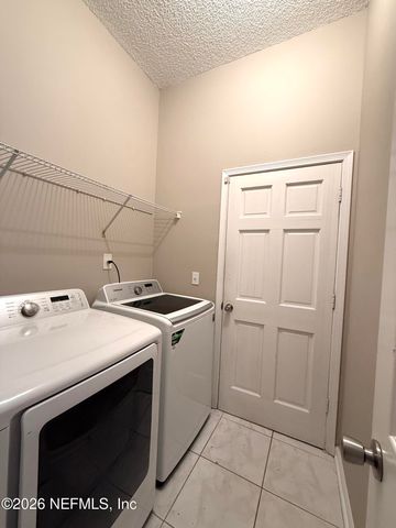2798 LANTANA LAKES Drive W, Jacksonville, FL 32246