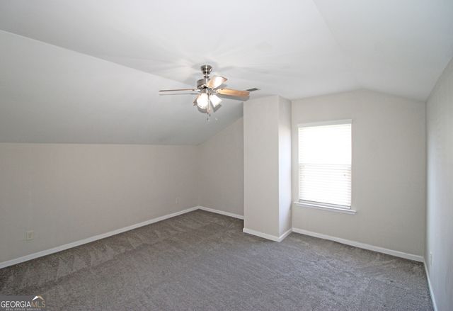 315 Lakeside Lane, Woodstock, GA 30188